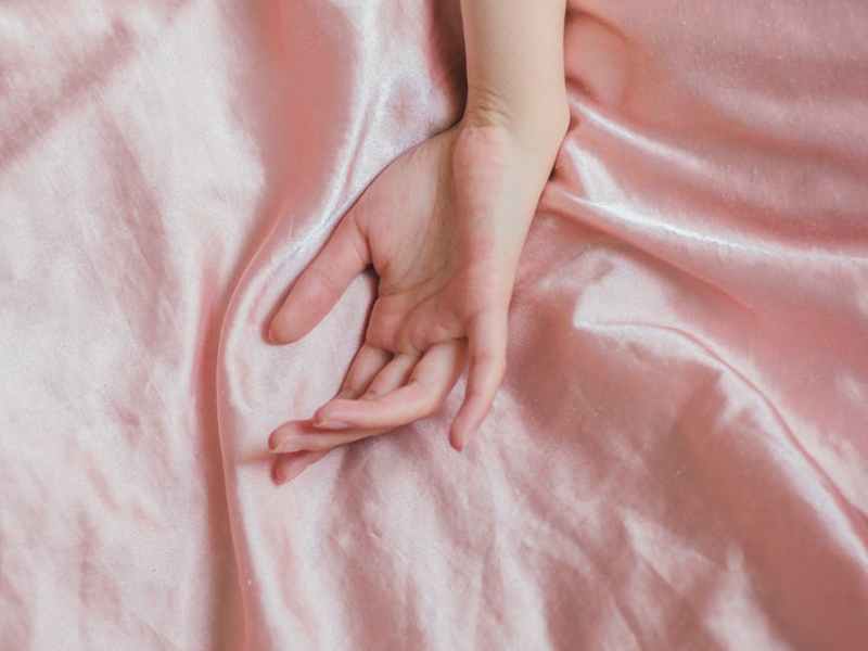 ¿CÓMO CUIDAR LA PIEL&nbsp;SENSIBLE?